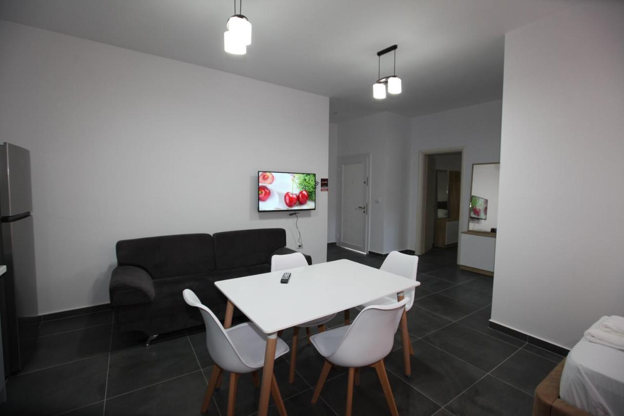 Deda Apartments Σαράντα Εξωτερικό φωτογραφία